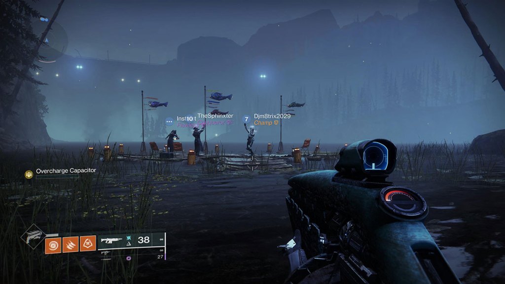 players-fishing-in-destiny-2-on-the-edz